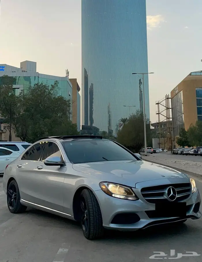 مرسيدس C300 فل كامل 2018 11