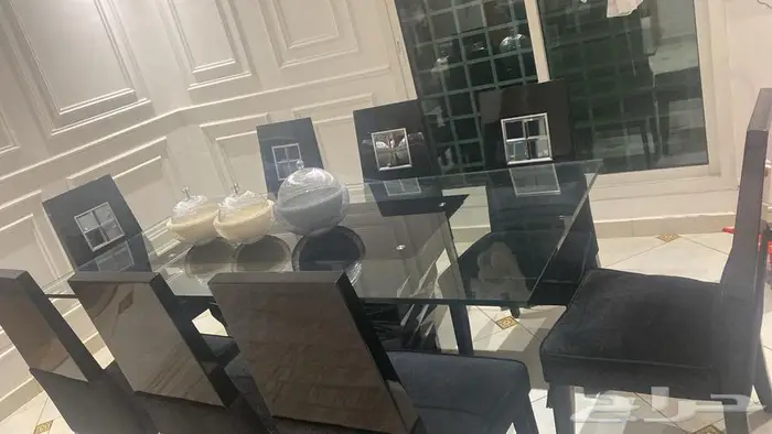 طاولة طعام تايقر مع خدمه مستعمله بحاله شبه جيده 4