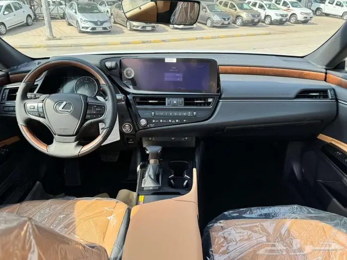لكزس ES350 CC بانورما بحريني 2025 كاش وأقساط 8
