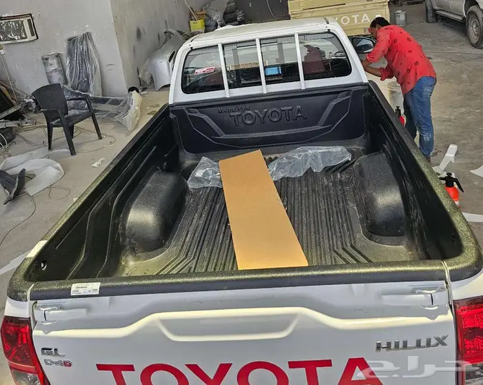 خطوط هايلوكس 25 - فيبر حوض - مثبت سرعة 12