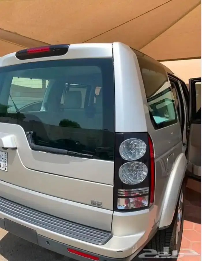 لاند روفر LR4 9