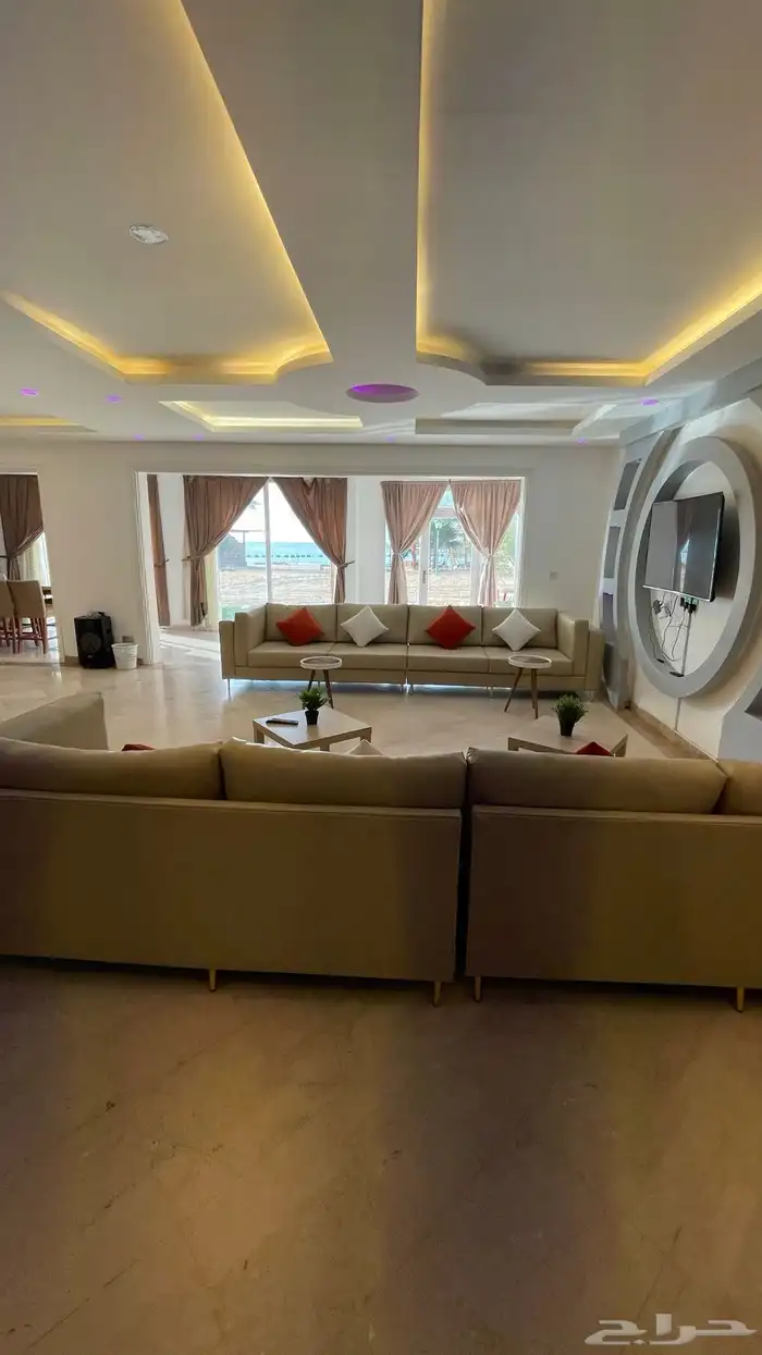 شاليه على البحر للايجار بدرة العروس شاطئ الحمراء 6