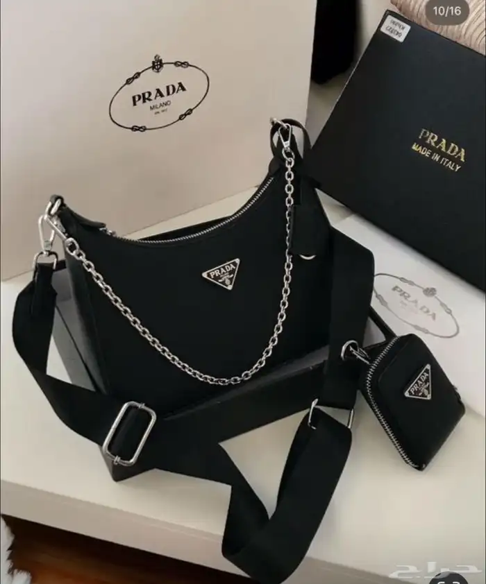شنط وشوزات ماركه مختلفه 39