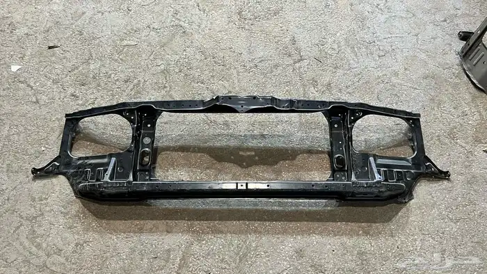 واجهة لاند كروزر 2007 3