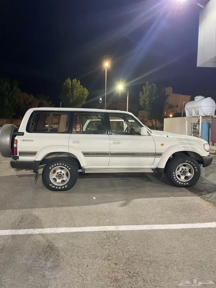 لاندكروزر 94 VXR 18