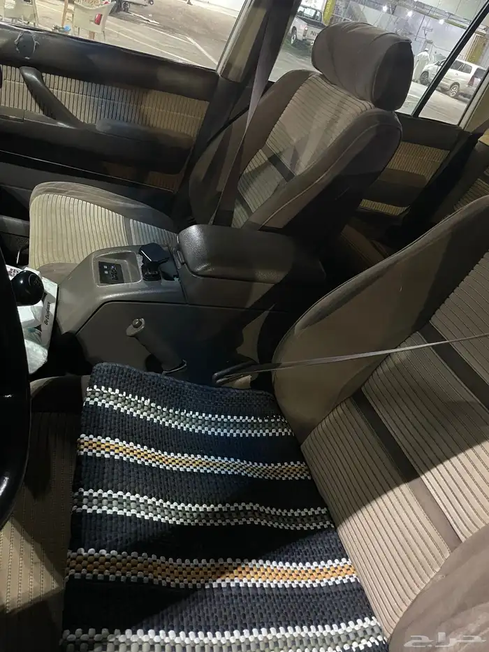لاندكروزر 94 VXR 8