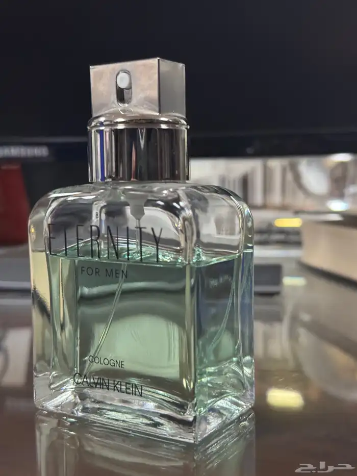 ثلاث عطور رجالية ودهون عود كمبودي 7