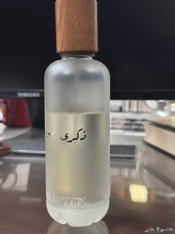 ثلاث عطور رجالية ودهون عود كمبودي 6