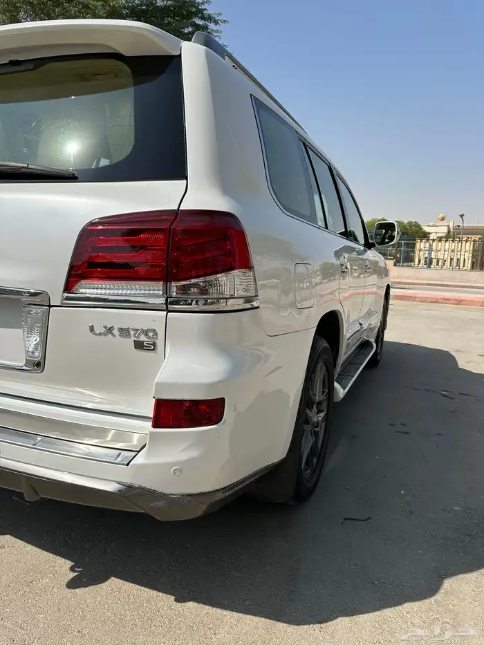 لكزس 570 4