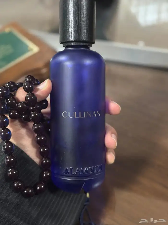 ثلاث عطور رجالية ودهون عود كمبودي 2