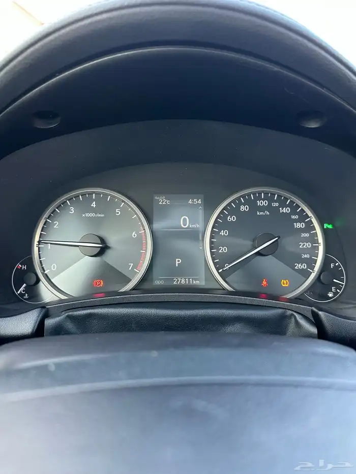 لكزس NX300 11