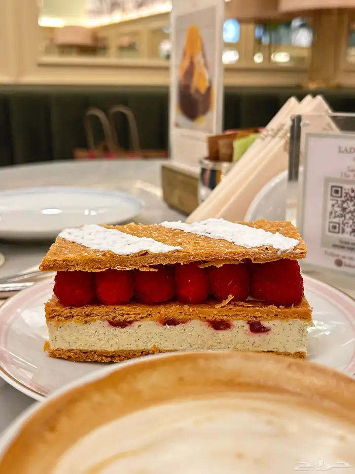 تصوير محل  مطعم  متاجر   تصوير خارجي 0