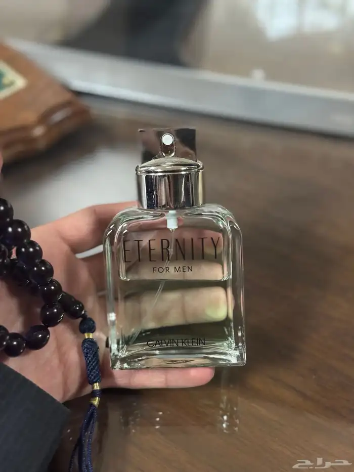 ثلاث عطور رجالية ودهون عود كمبودي 4