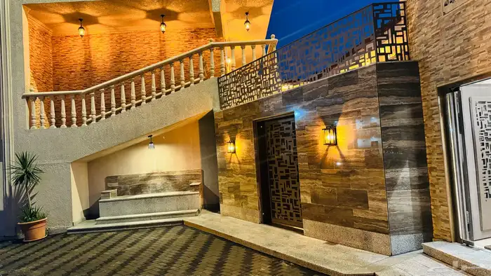 2BR Luxury 1BR with private entrance monthly rent 1