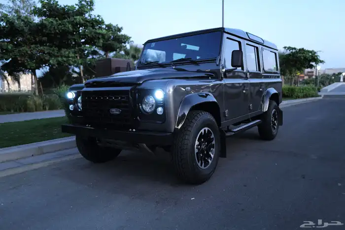 لاند روفر ديفندر 2016 Defender Land Rover 0