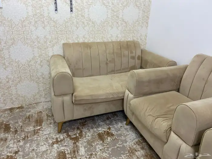 كنب مكون من خمس قطع 3