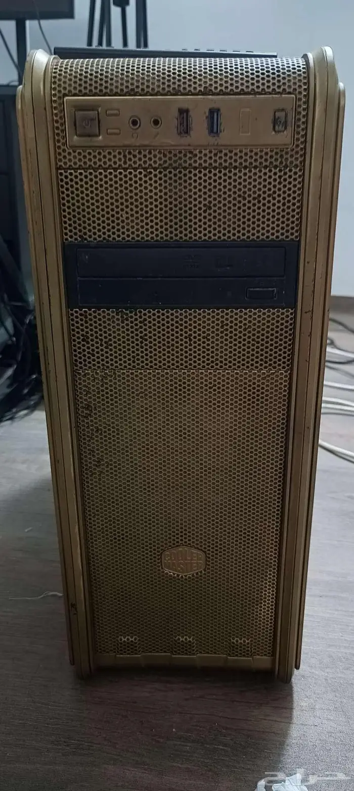 كمبيوتر (PC) بكرت rtx 3070 ومعالح i7700k 3
