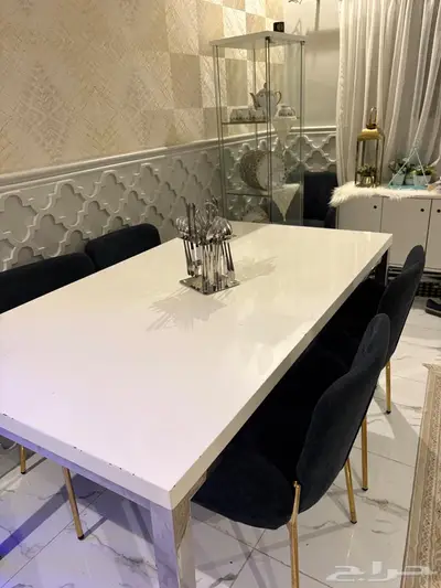 للبيع طاولة طعام منhomcenter 2