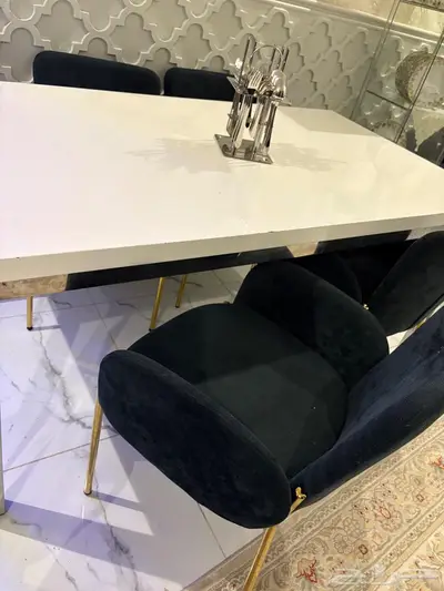 للبيع طاولة طعام منhomcenter 3