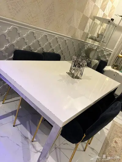 للبيع طاولة طعام منhomcenter 0