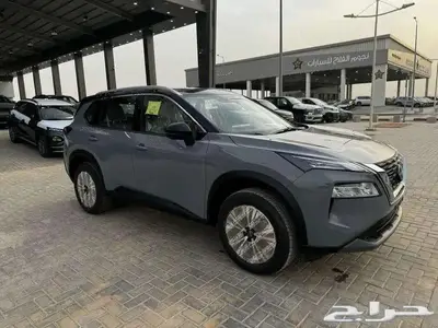 نيسان اكس تريل SV plusكاش وتقسيط 1