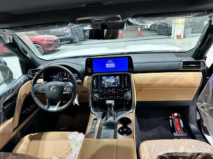 لكزس LX600 BB موديل 2025 - خليجي 3