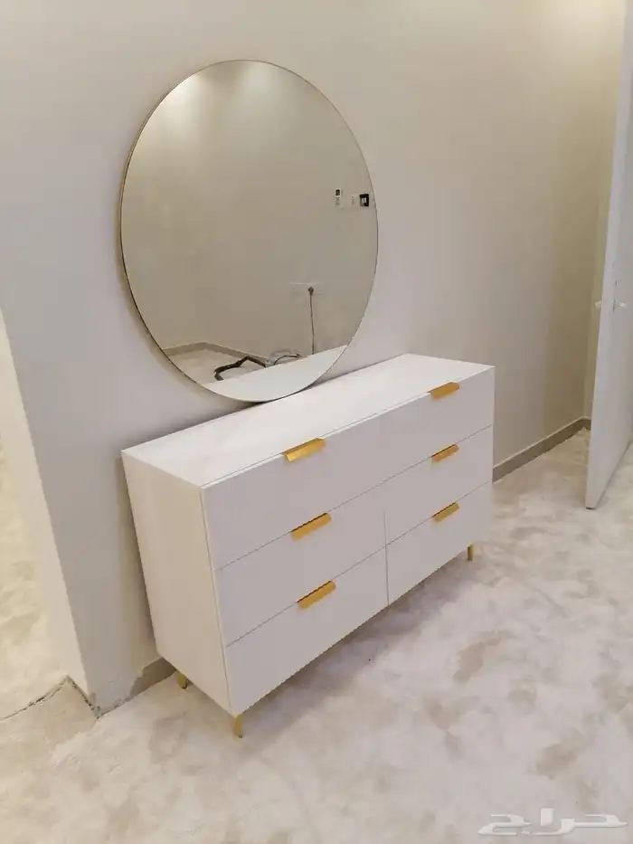تفصيل دوليب ملابس حسب الطلب 22