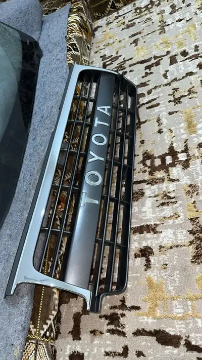 شبك جديد لاندكروزر 92 96 0