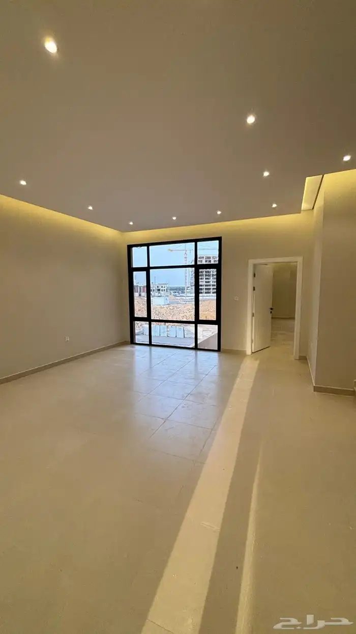 فيلا في العاليه بمساحه 248م و 4 غرف نوم 2