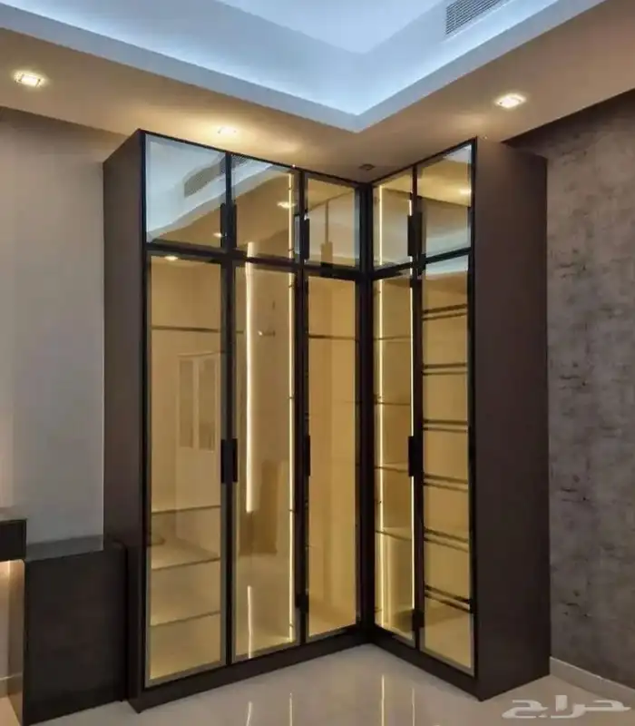 تفصل غرف نوم وتركيب كرات خشبية والتنجيد ودهان الأبواب 10