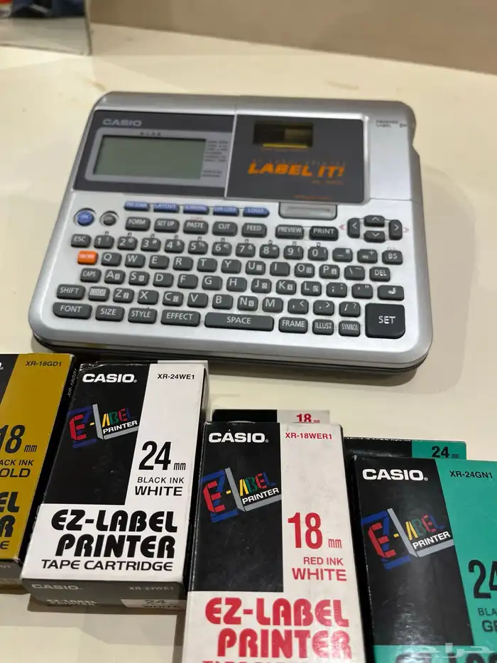 طابعه كاسيو KL_7400تعمل بالبطارية والكهرباء ب 400 ريال 2