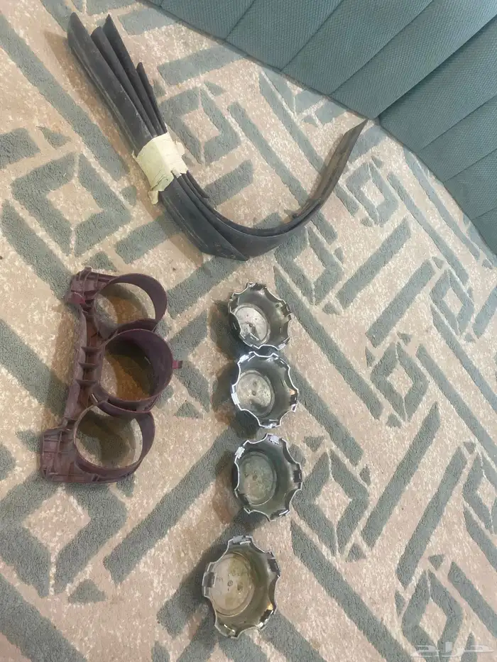 زيق جكسار يمين وقاعدت عداد واكواب لكزسس 1