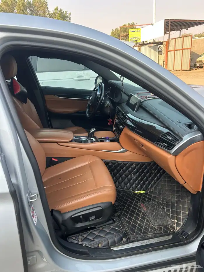 بي ام دبليو اكس سكسBMW x6 2018 8