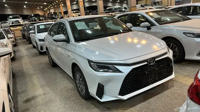 عروض بدون دفعه ورسوم والقسط الأول مدفوع تويوتا كورولا 21 0