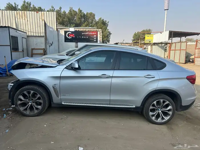 بي ام دبليو اكس سكسBMW x6 2018 1