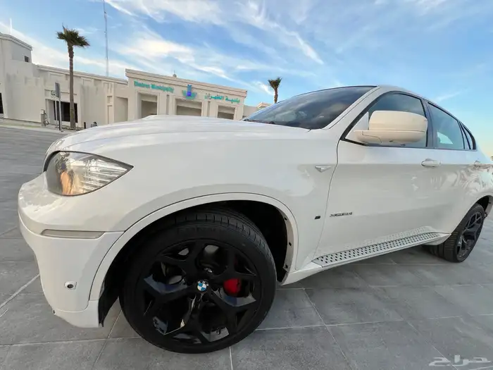 BMW X6 M POWER V8 5L 2013 29