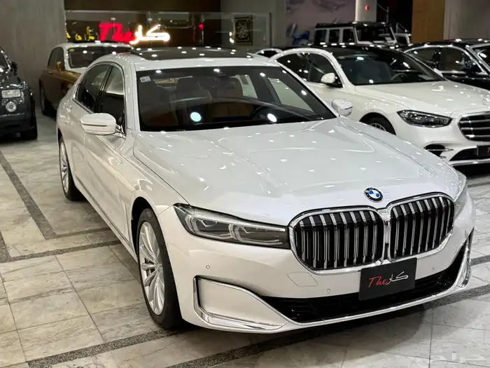 بي ام دبليو 730 2022 4
