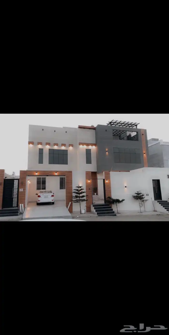فله وشقتين قرب المطار والريان ب2 مليون و300 شخصي 0