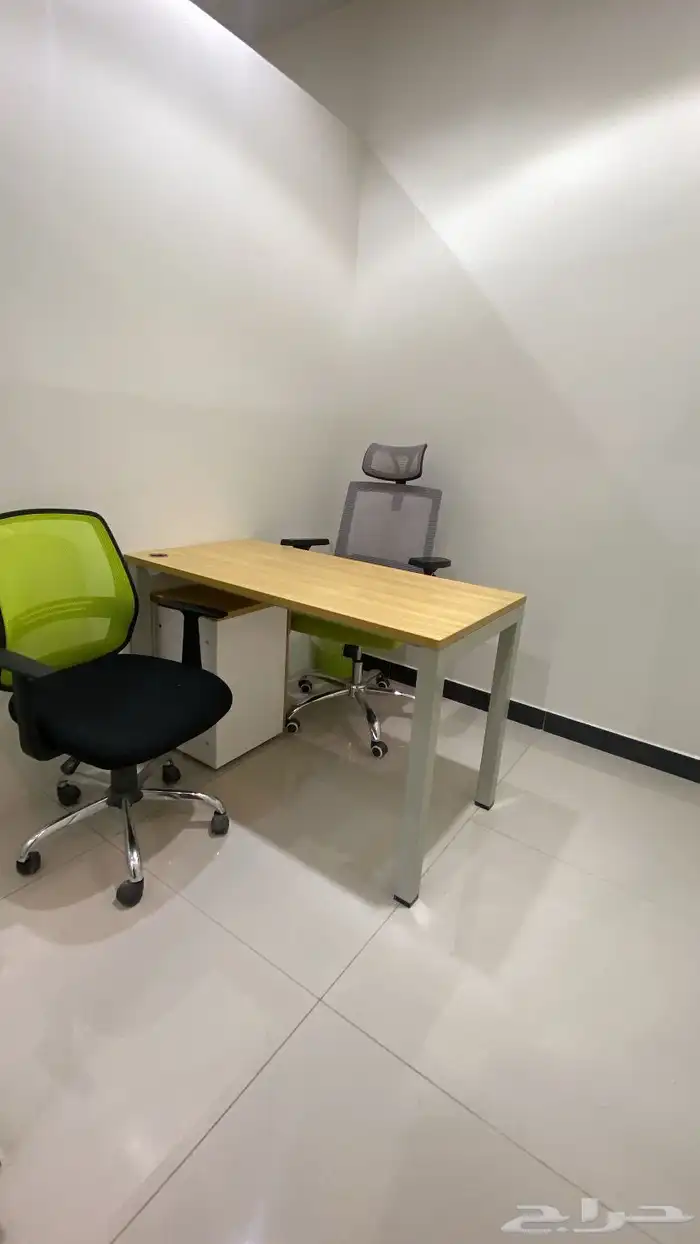 مكاتب مؤثثه للإيجار  مكاتب اثاث مكاتب 10