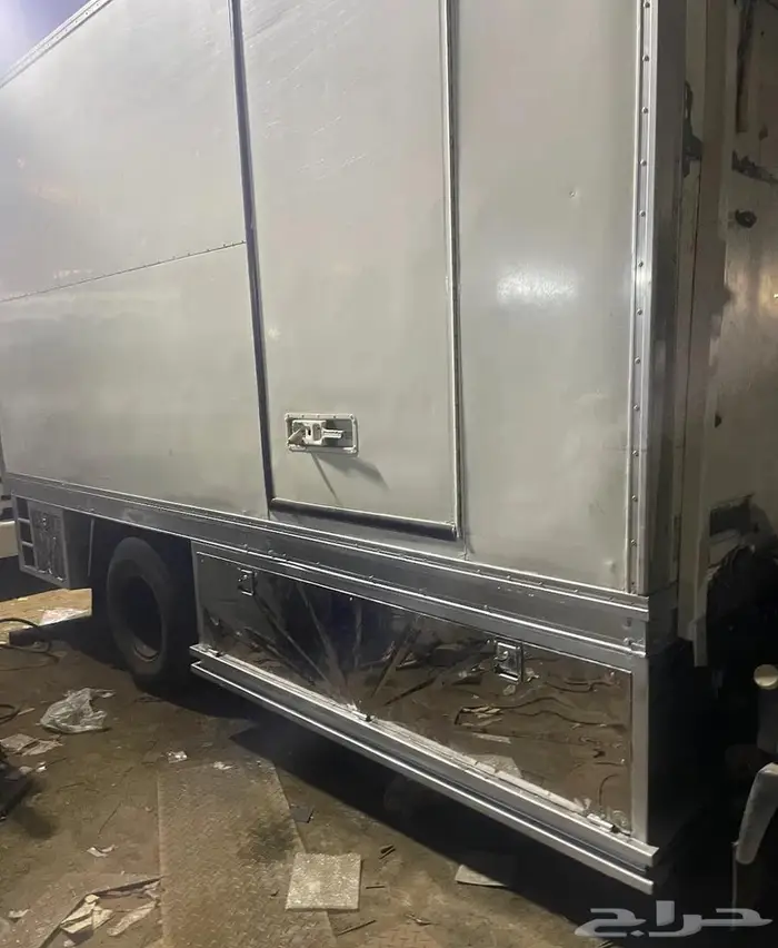 تصنيع صناديق دينات وسطحات وقلابات وكرين 14