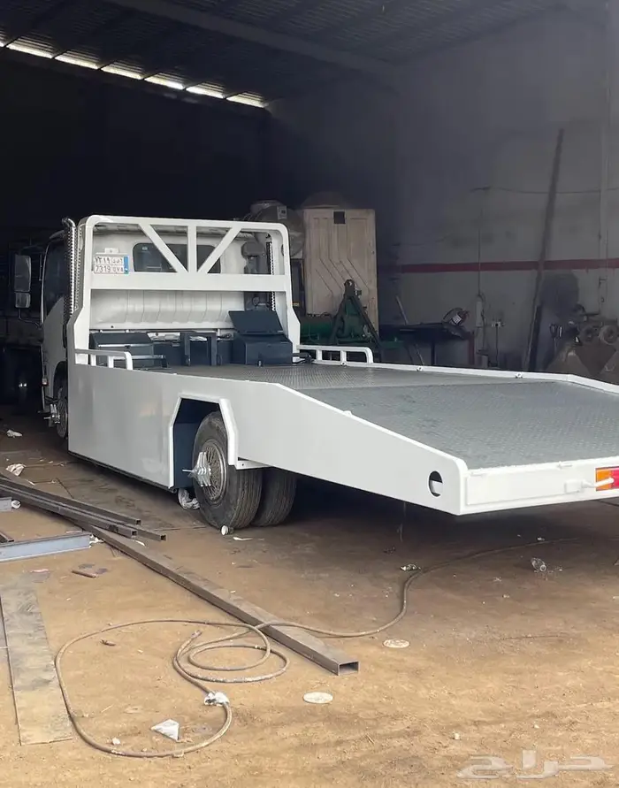 تصنيع صناديق دينات وسطحات وقلابات وكرين 26