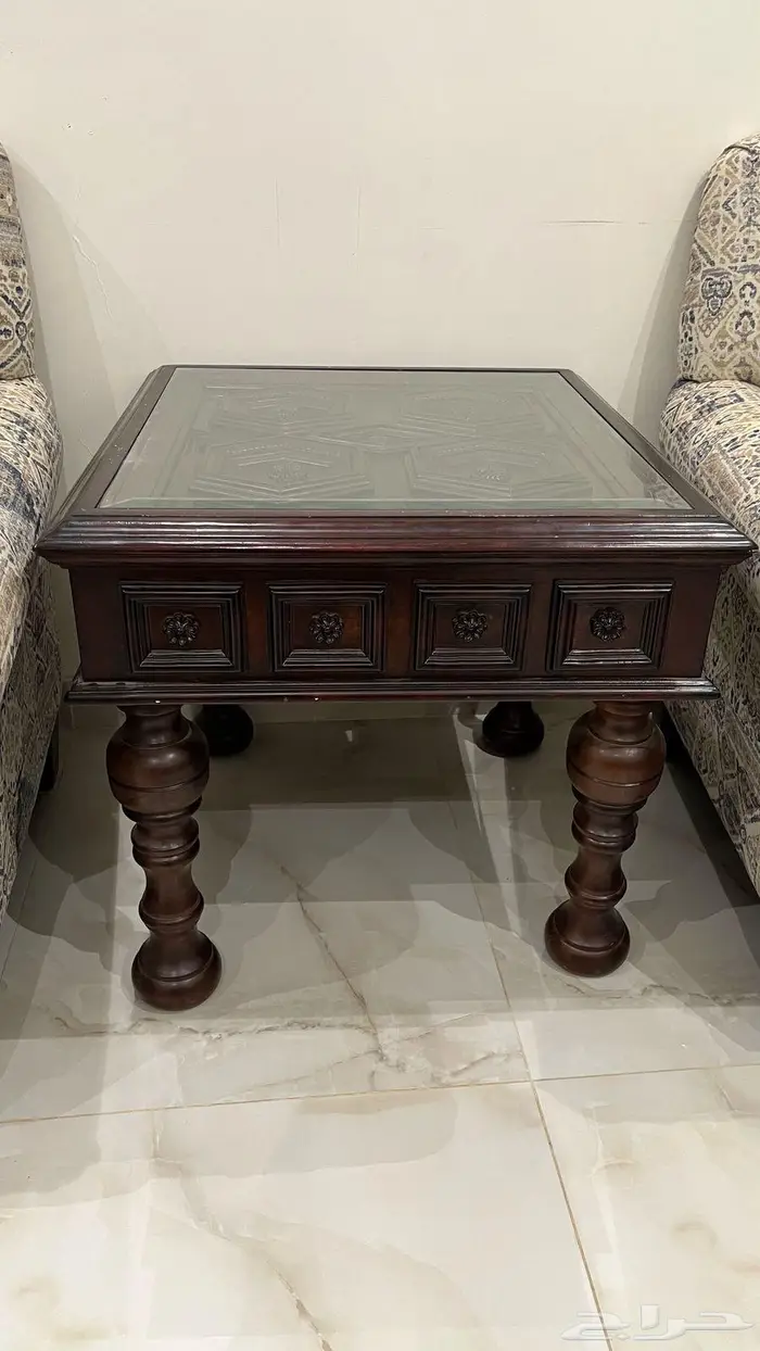 طاولة غرفة كنب 3