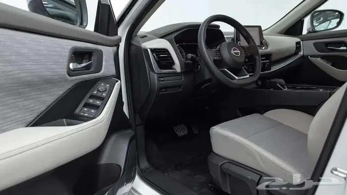 نيسان اكس تريل 7 مقاعد 2025 7