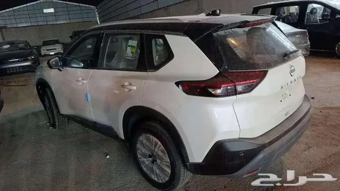 نيسان اكس تريل SV بلس 2025 بانوراما 4