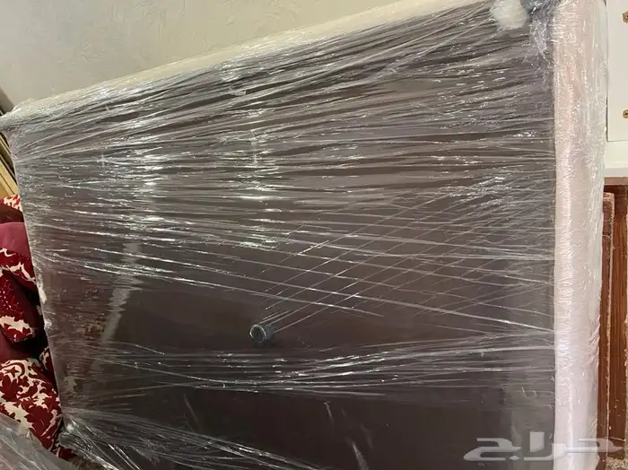 سرسرين للبيع جديده لم تستخدم بتغليفها تفصيل كل سرير نفر ونص 4