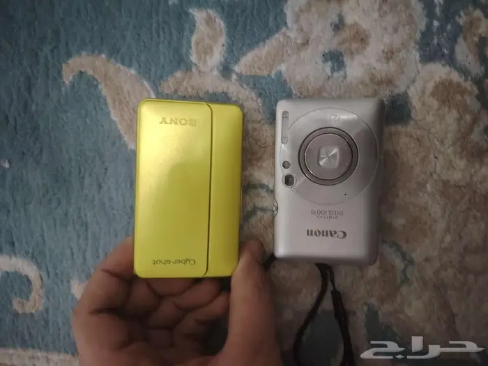 كاميرا سوني ضد الماء وكاميرا كانون ديجيتال 1