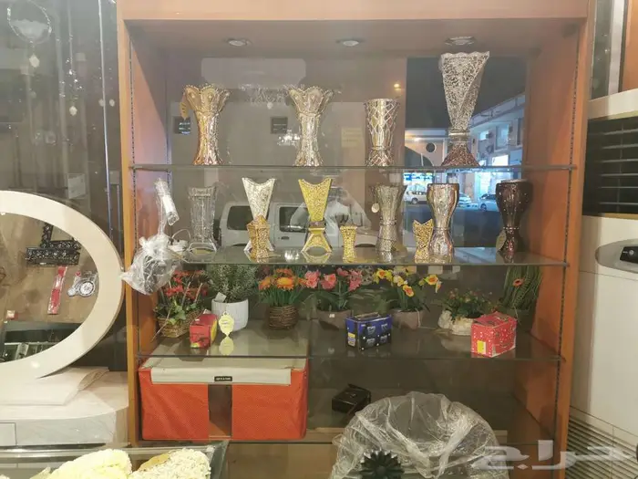 اثاث مرايا وطاولات ومباخر وصحون حلاوة وغيرها الكثير 19