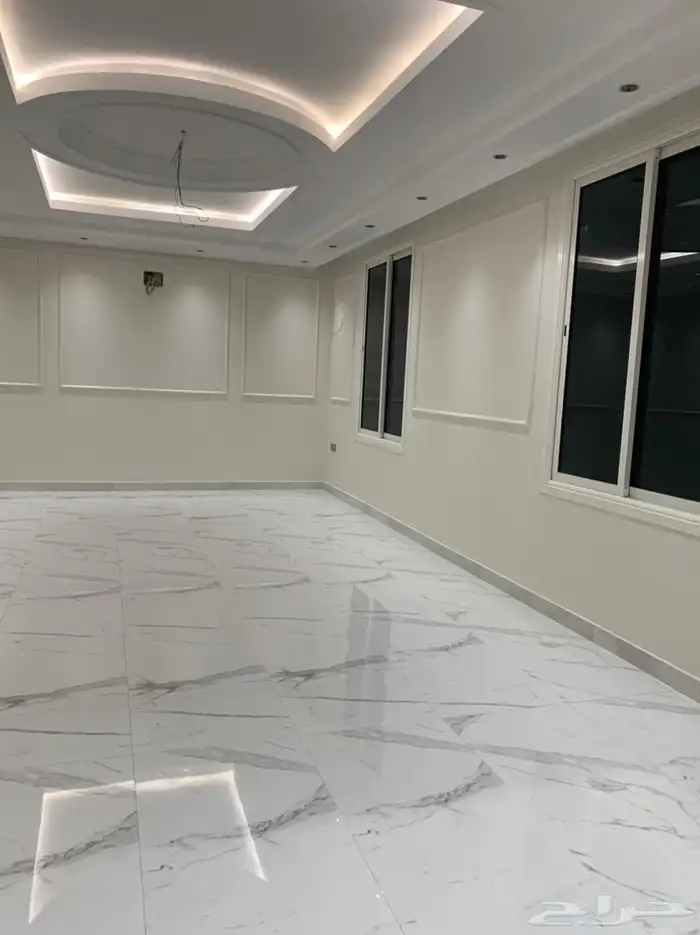 فله وشقتين قرب المطار والريان ب2 مليون و300 شخصي 8