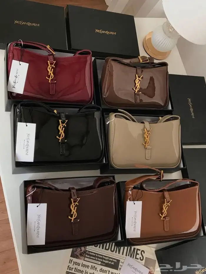 شنط نسائيه ماركه بالملحقات وبسعر خيالي . 7