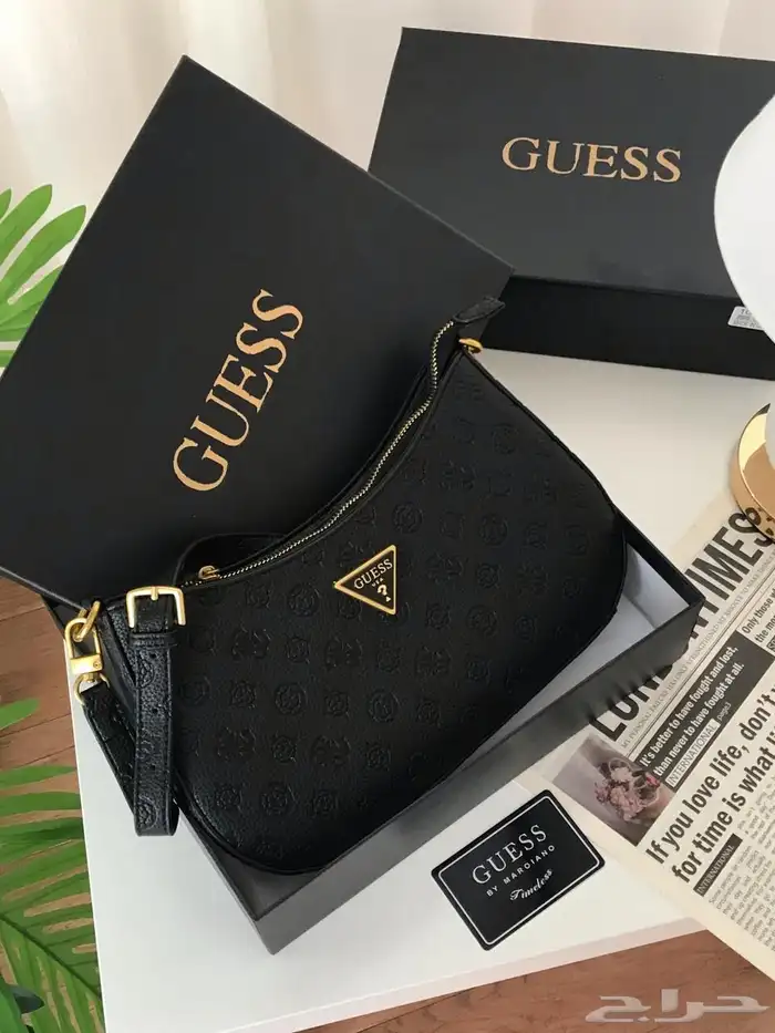 شنط نسائيه ماركه بالملحقات وبسعر خيالي . 14